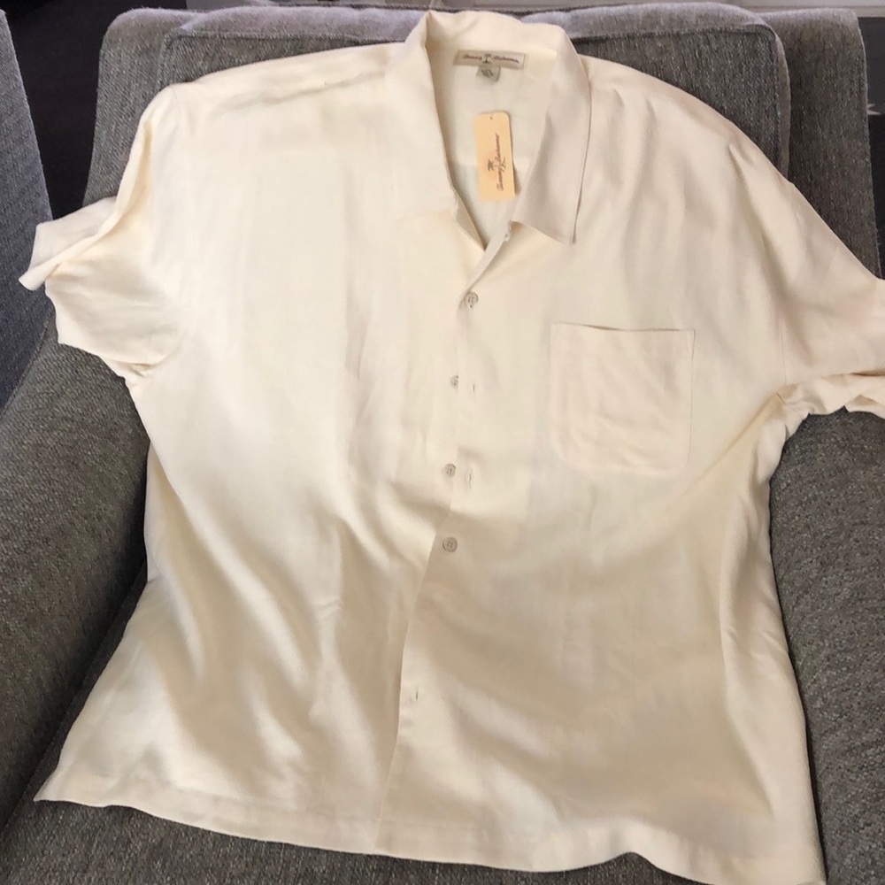 Tommy Bahama man’s camp shirt